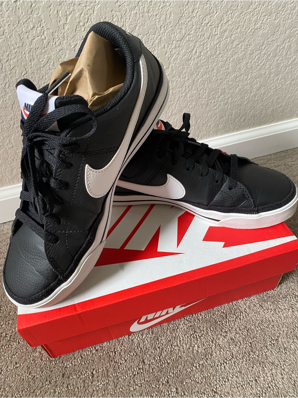 Nike Court Legacy